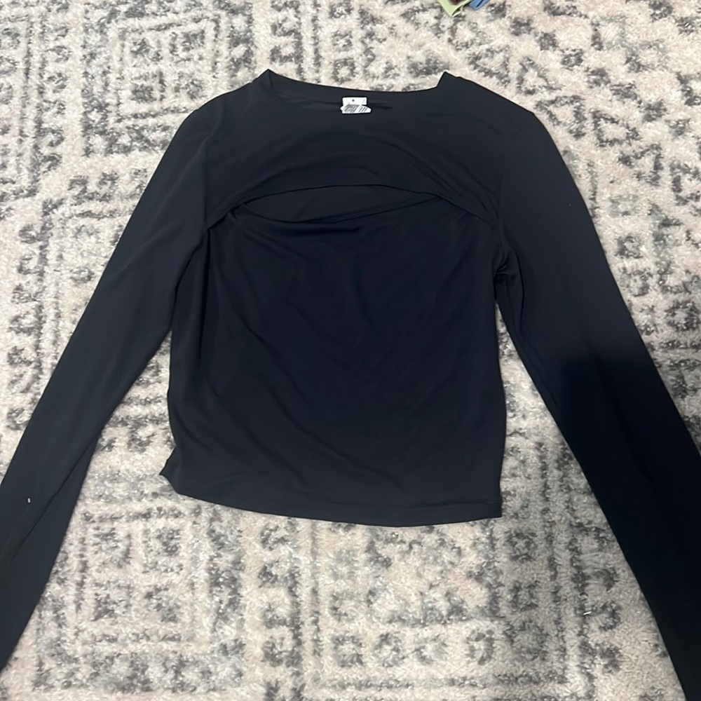 Alphalete long sleeve